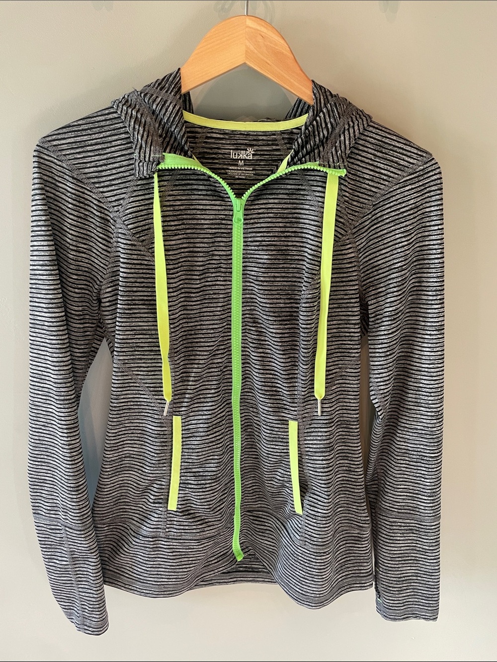 lukka Women’s Gray Striped Hoodie with Neon Green Accents Size Medium